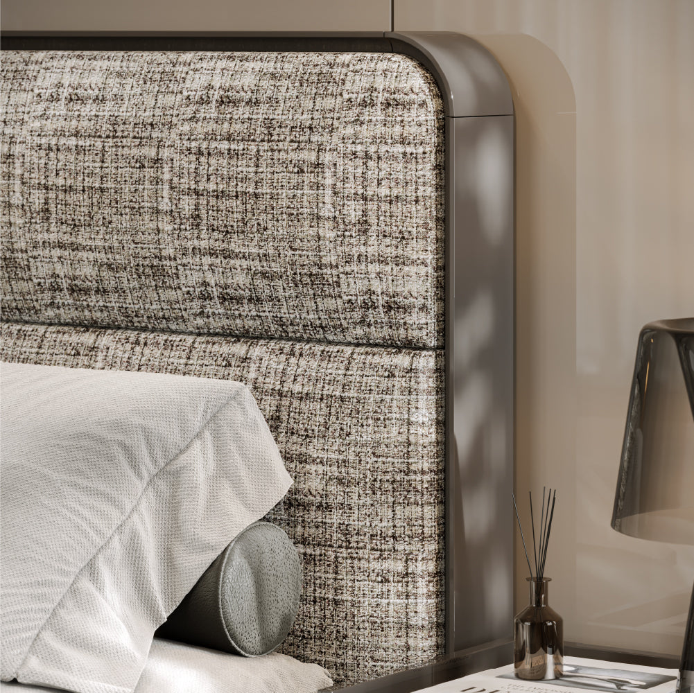 Colline Bed with Closed Base
