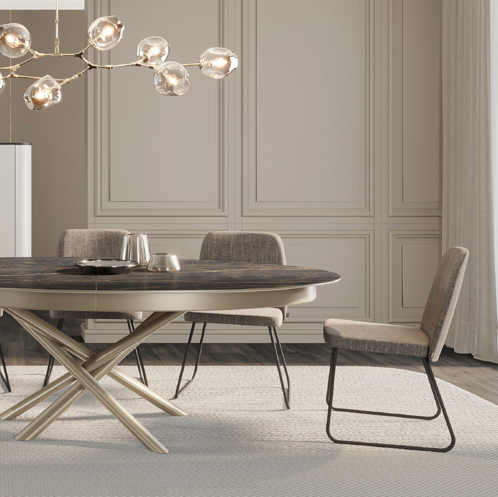 Tepui Extendable Dining Table