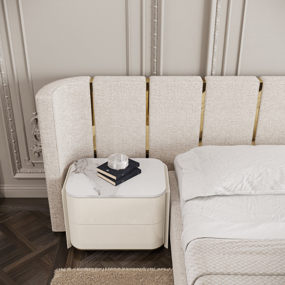 Collins Bed with Closed Base
